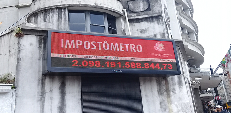 Brasileiros pagaram R$ 2,5 trilhões em impostos em 2019